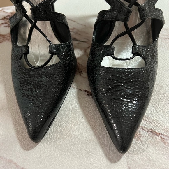 Stuart Weitzman Black Patent Leather Excite Pointy Toe Lace Up Pumps 6.5 M. - Picture 3 of 11